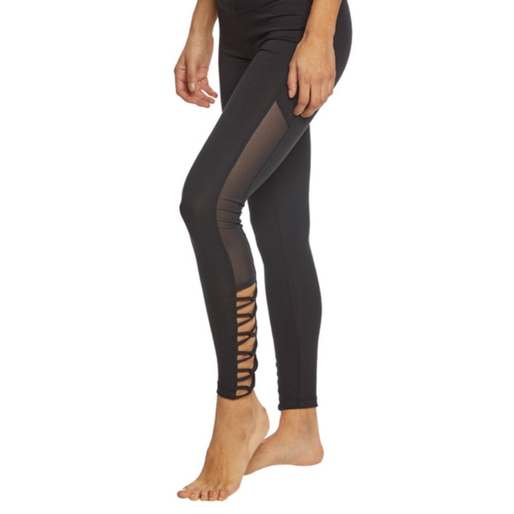 Cool black leggings
